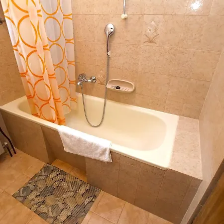 Apartamento Nives 748